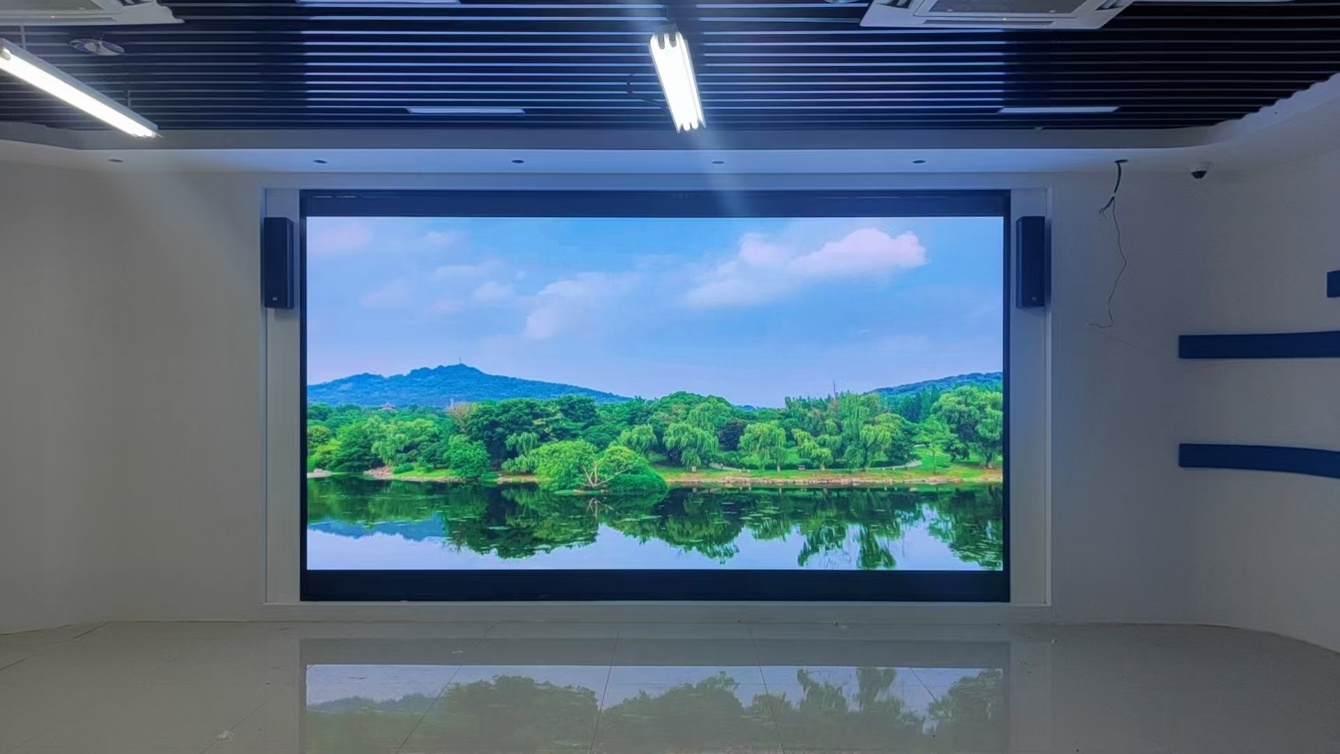 产品图1